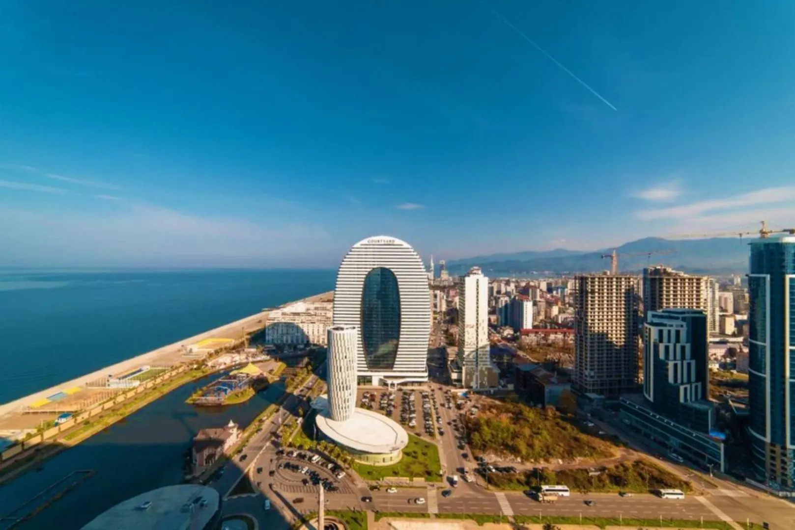Opulent Sea View Aparthotel In Orbi City Batum