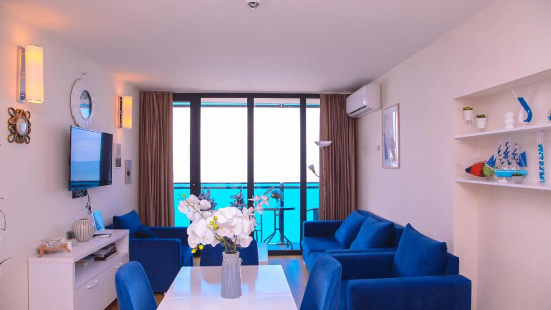 Opulent Sea View Aparthotel In Orbi City Batum Gürcistan