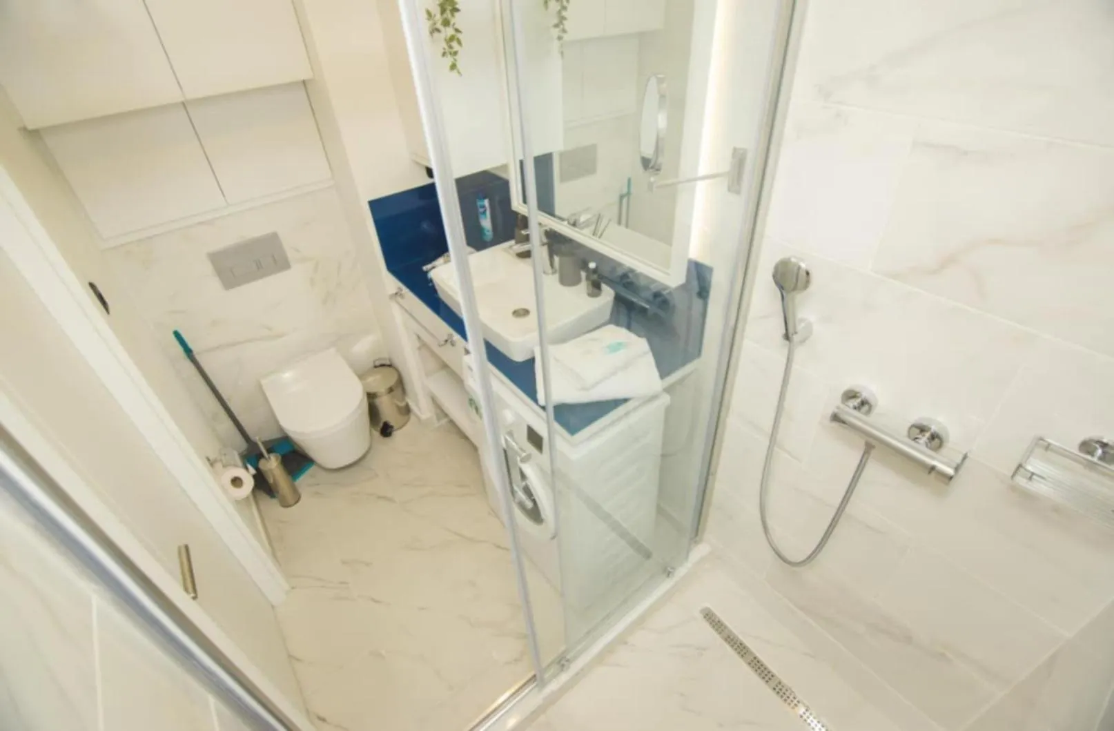 Opulent Sea View Aparthotel In Orbi City Batum
