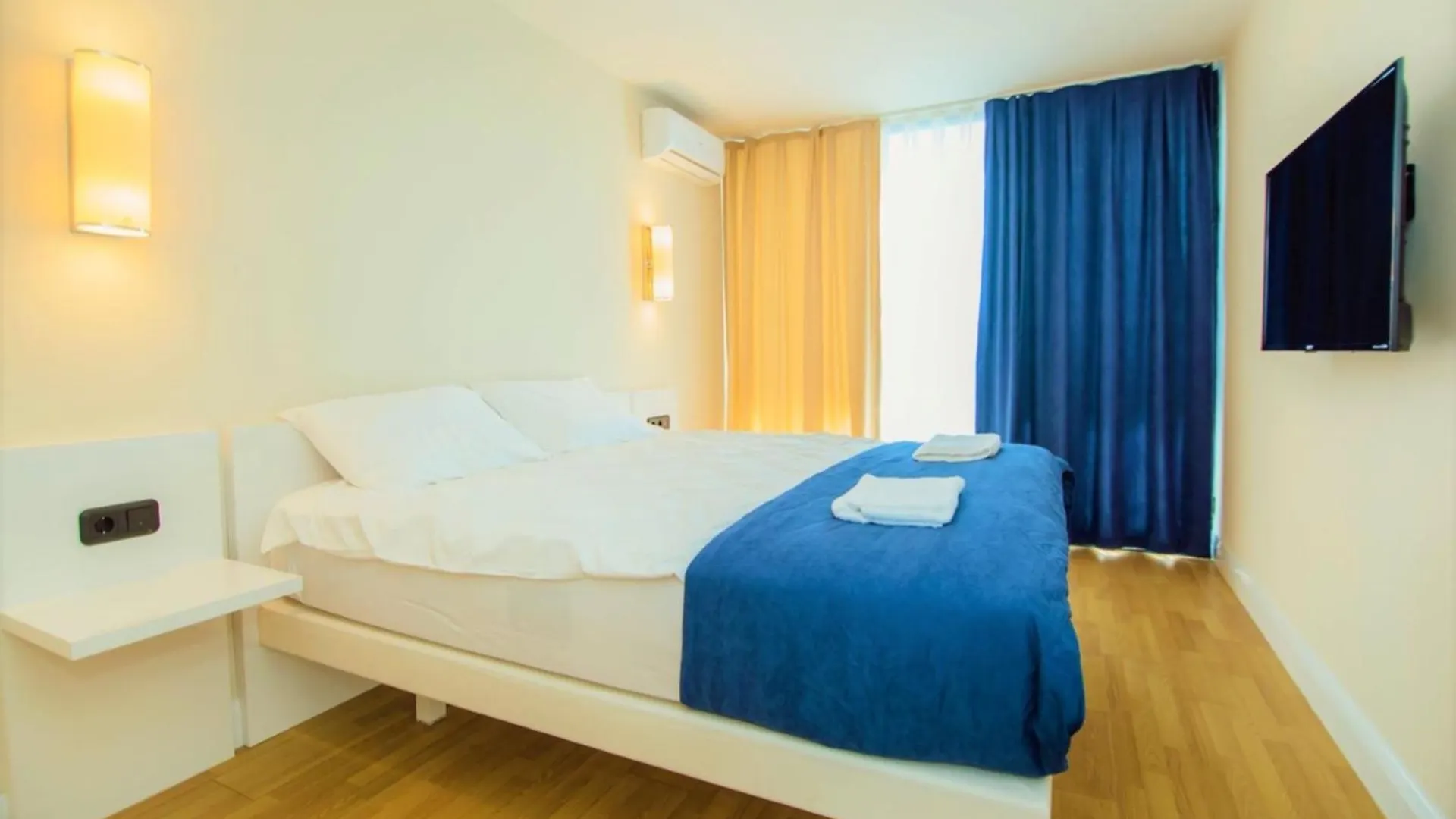 Opulent Sea View Aparthotel In Orbi City Batum