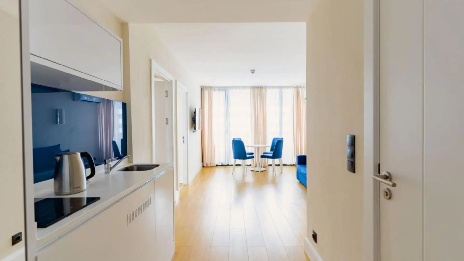 Opulent Sea View Aparthotel In Orbi City Batum 5*,
